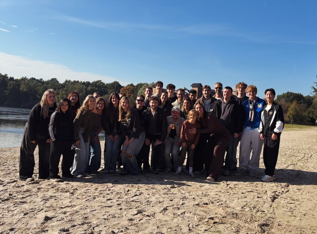 Hover Image